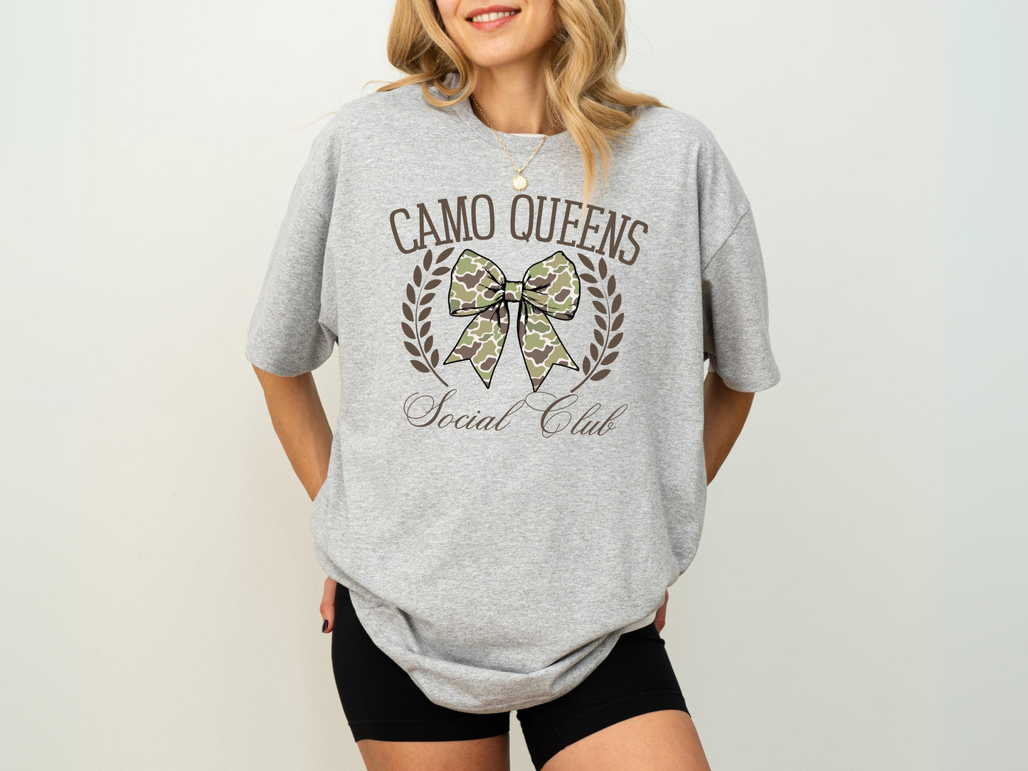 Hunter's Wife Shirt, Camo Queens Social Club Shirt, Funny Hunting Season Shirt for Women, Camo Bow Tee, Coquette Top, Hunting Gift